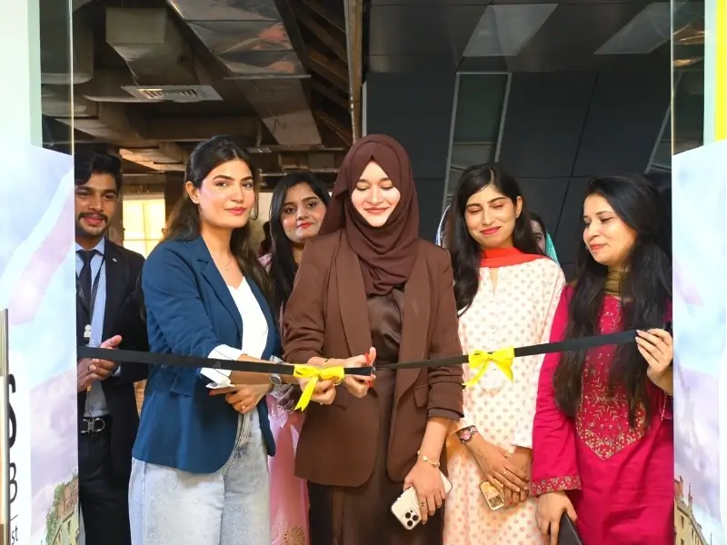 Mam-Sumaira-Ali-Entry-Students-Club-Multan
