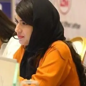 Noor-Fatima-british-certified-Senior-Study-Visa--career-consultant-near-you-students-club-faisalabad