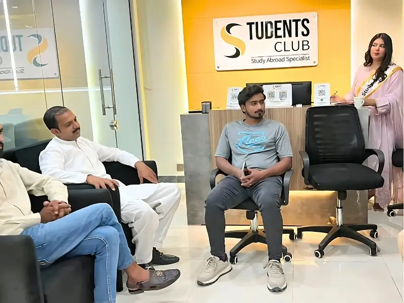 students-club-study-abroad-expo-today-visit-students-and-almost-clear-international-education-doubt-through-certified-study-visa-consultants-in-lahore